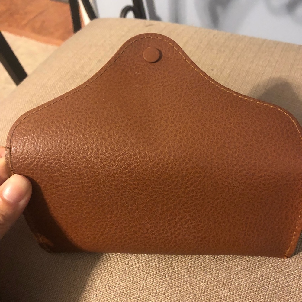 Rayban Case - Picture 2 of 4